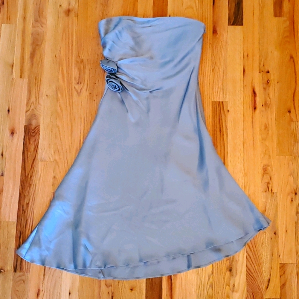 Elegant Silvery Gray Strapless Dress 8